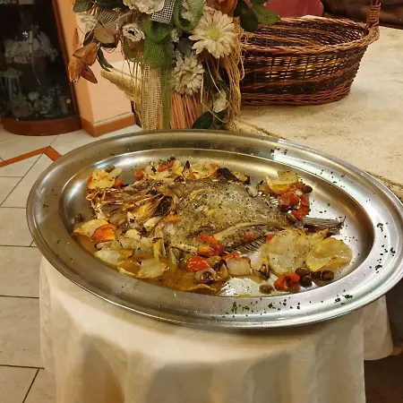 Agriturismo Il Maniero Agroturismo Montevettolini